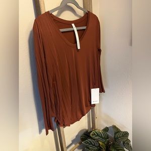 Lululemon silky long sleeve brown top in size 4